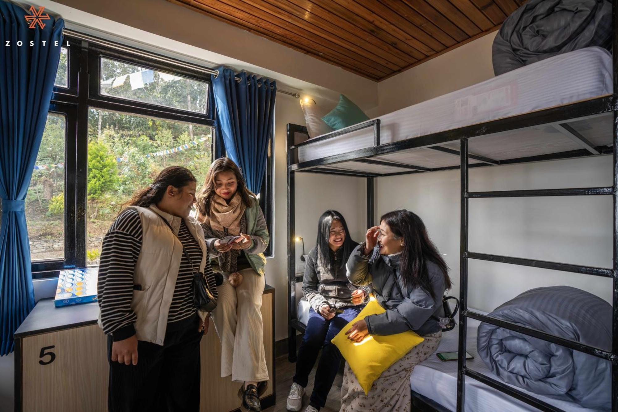 Hostel Zostel Rinchenpong Exteriér fotografie