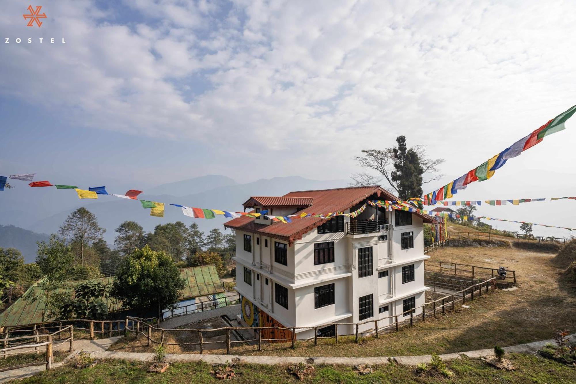 Hostel Zostel Rinchenpong Exteriér fotografie