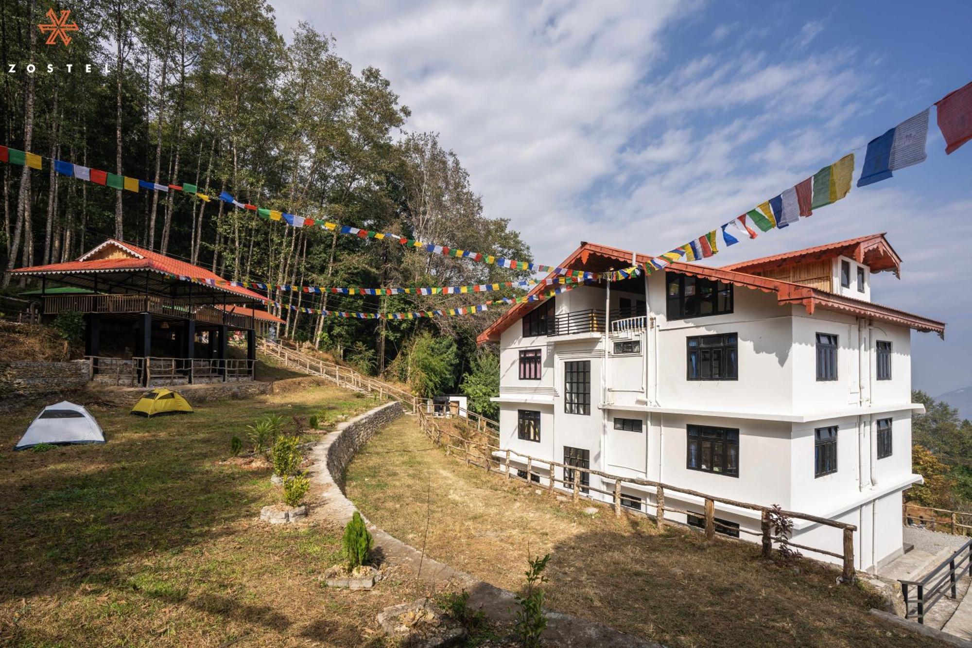 Hostel Zostel Rinchenpong Exteriér fotografie